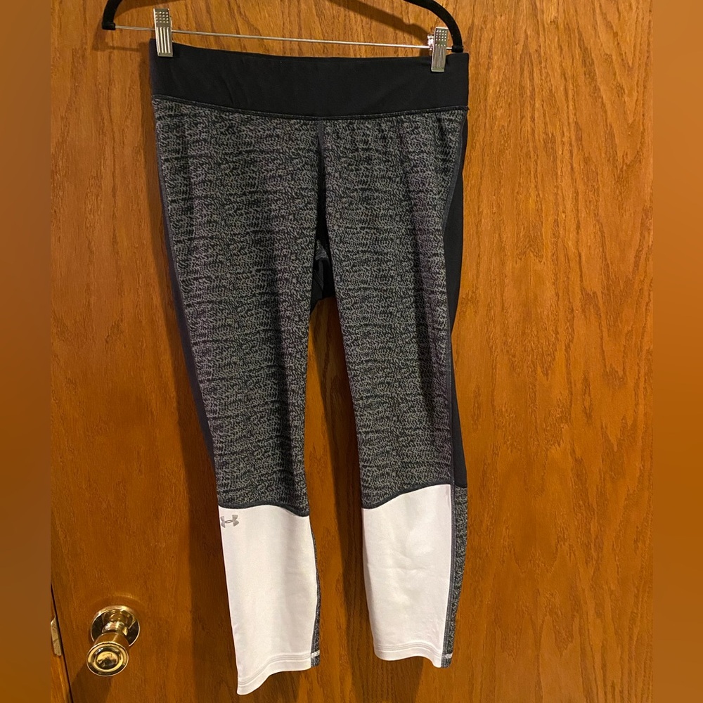 Under Armour compression pants XL
